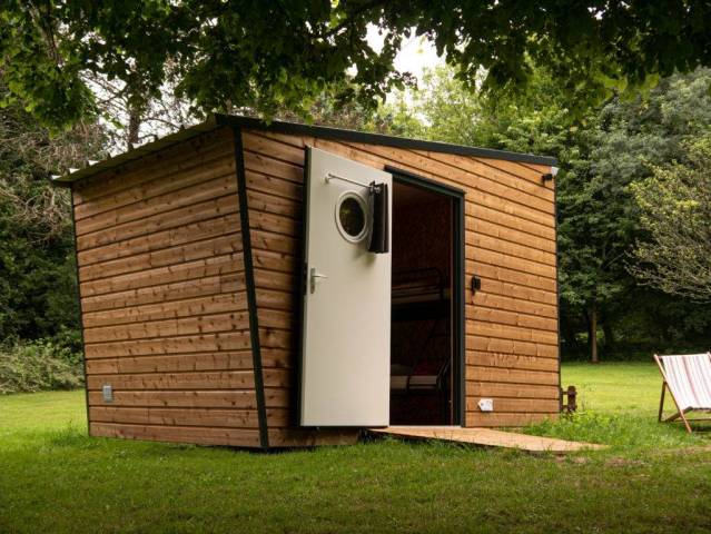 Constructeur de cabane en bois