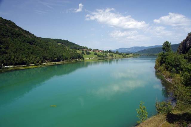 Fabricant dhbergements pour campings, gtes et collectivits sur la ViaRhna